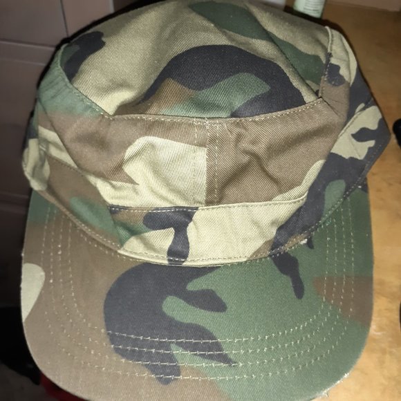 Military Camouflage Cap / Hat - Great Keepsake - Picture 3 of 5